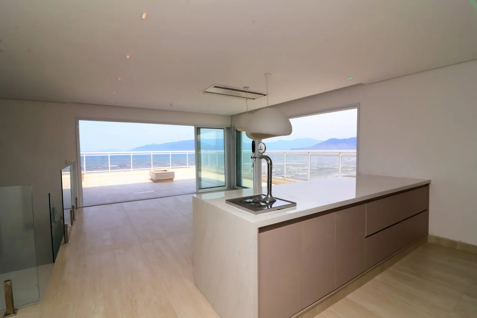 Área Gourmet - Piso Superior