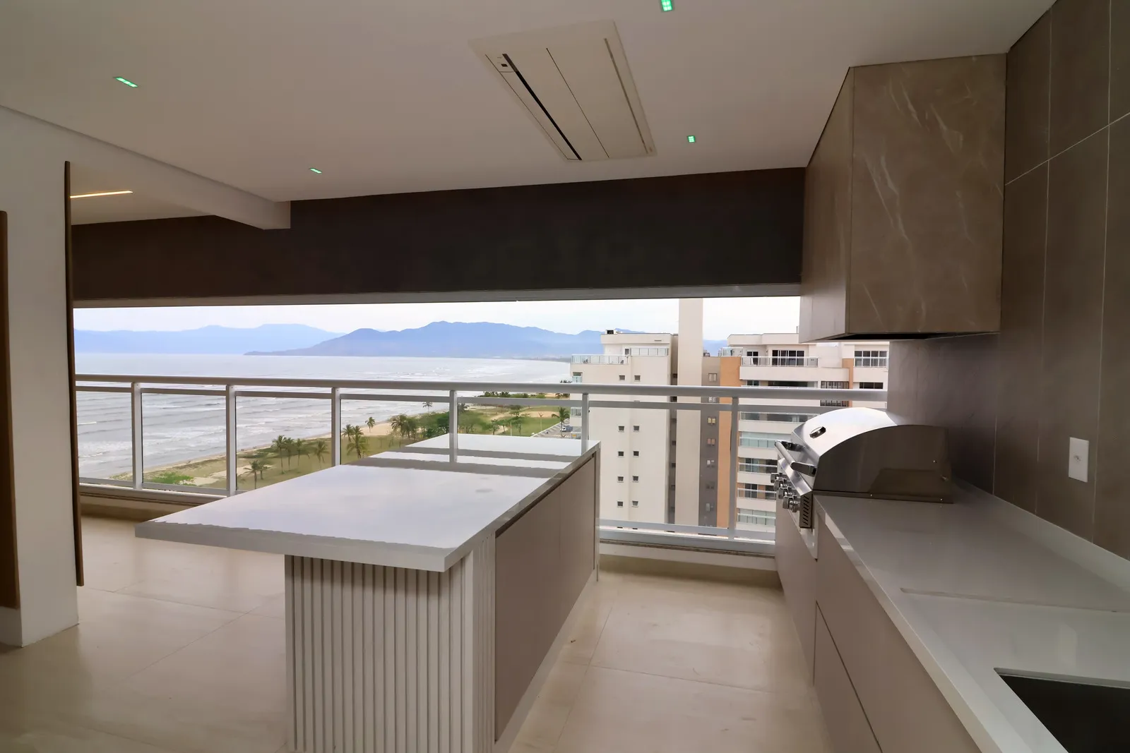 Área Gouormet - Piso Inferior