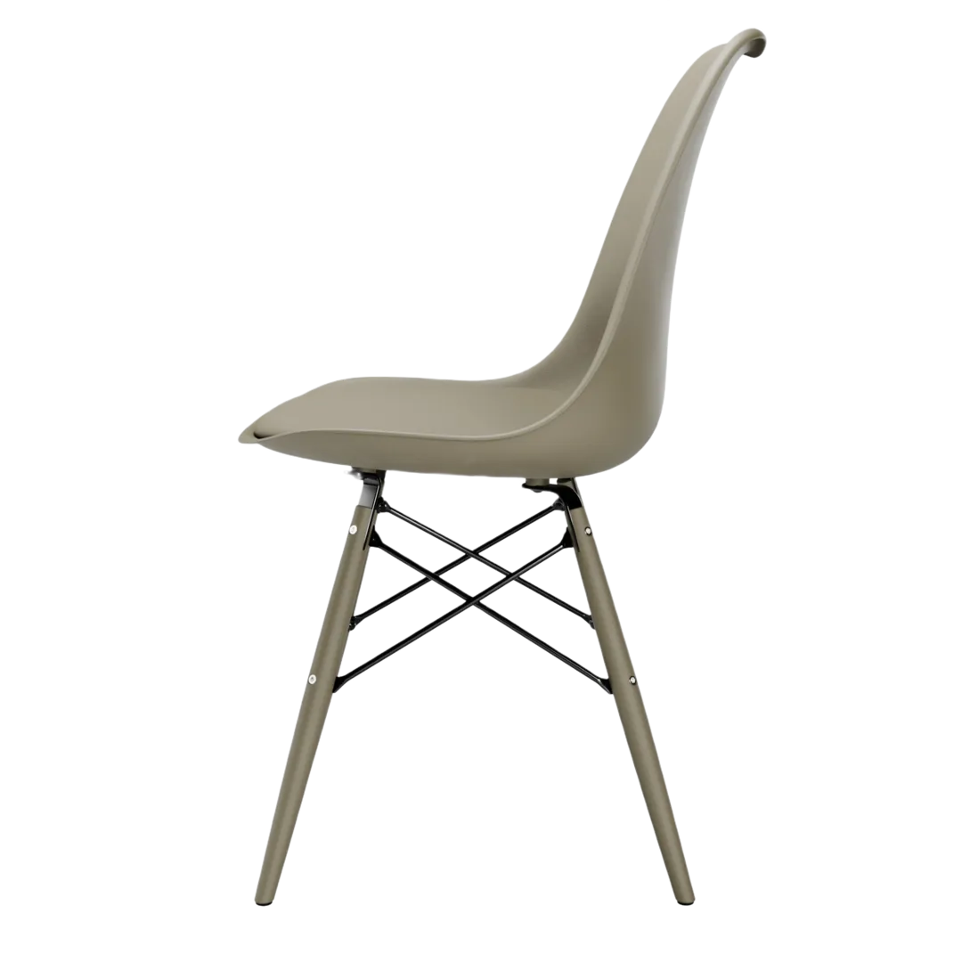 Cadeira Saarinen DSW Injetado