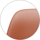 Materiais: assento em polipropileno; pés em madeira; aramado metálico em aço pintado.