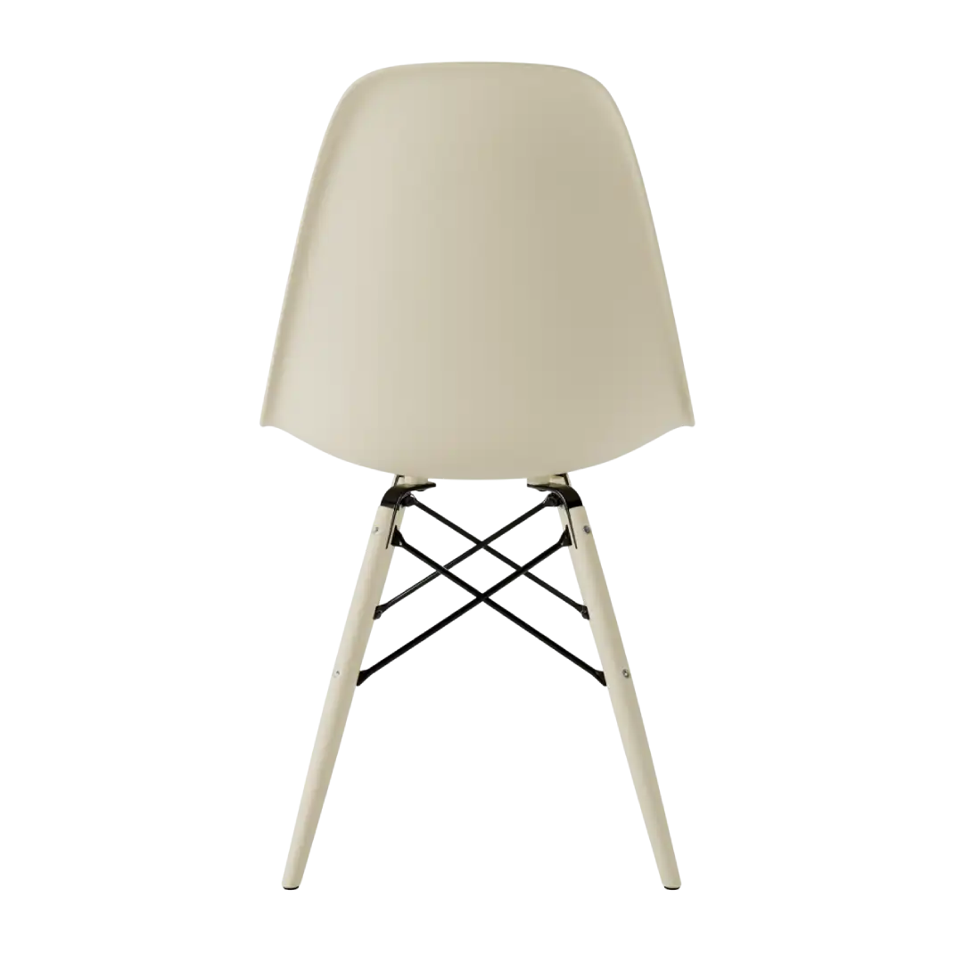 Cadeira Eames DSW Injetado
